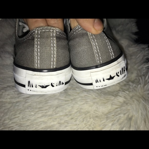 Women’s grey Converse sneakers size 6 - Picture 4 of 6